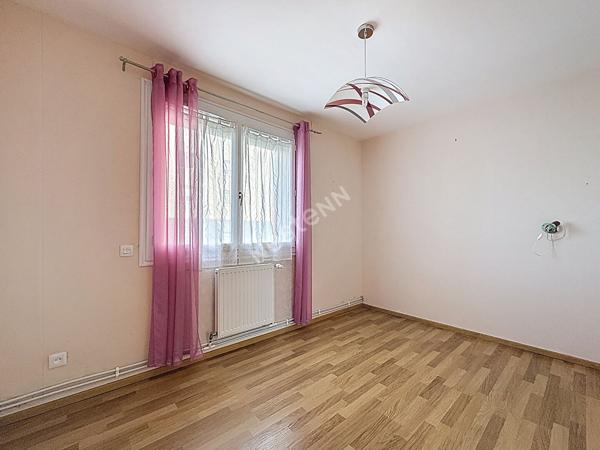 Appartement 3 pièces à vendre à Rezé - secteur Galarnière avec cave et place de parking