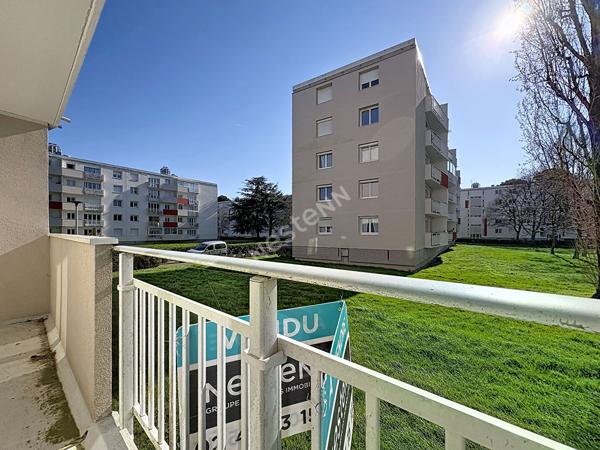 Appartement 3 pièces à vendre à Rezé - secteur Galarnière avec cave et place de parking