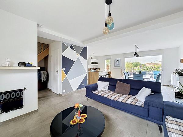 CARQUEFOU Maison contemporaine