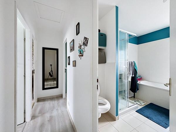 CARQUEFOU Maison contemporaine