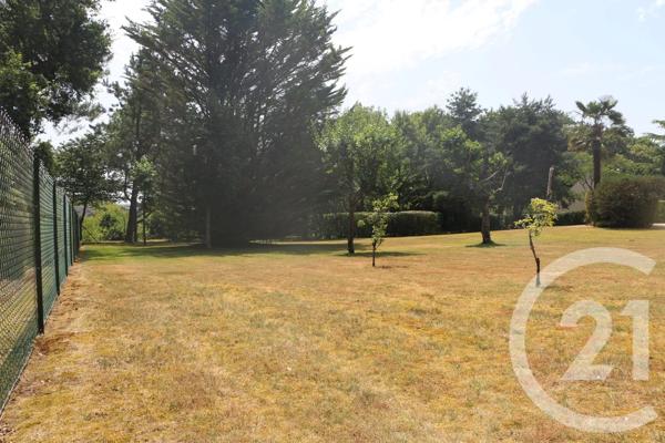 Terrain à vendre  865 m 2   ST AVE  - 56