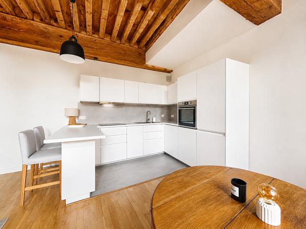 Appartement
         3 pièces
        - 63 m² Exclusivité 395 000 € *