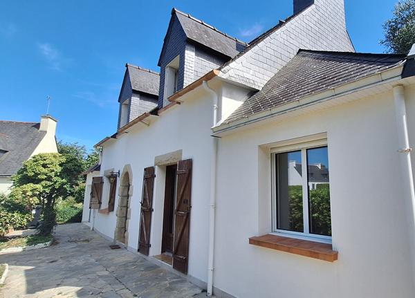 Fouesnant, bourg à pied, jolie maison de 4 chambres, sur un beau terrain arboré de 700 m² !