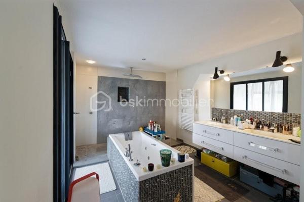 Maison de 205 m²