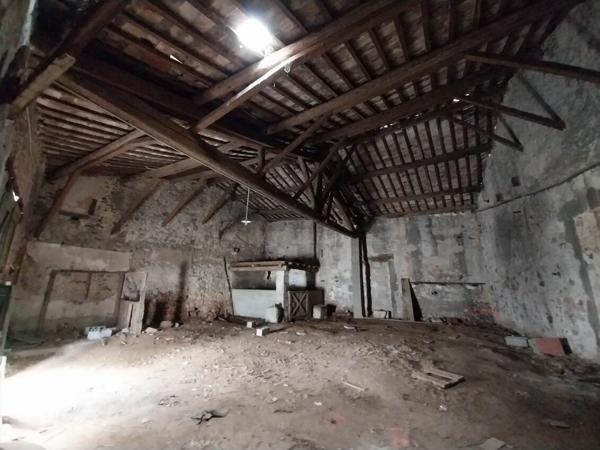 Maison à vendre    1 pièce •  Marseillan