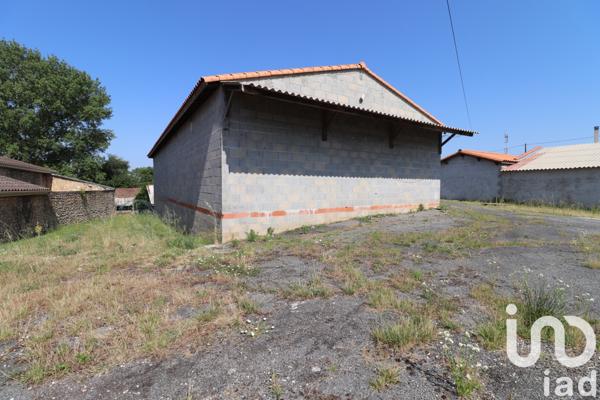 Maison à vendre 7 pièces 238 m² Montguyon