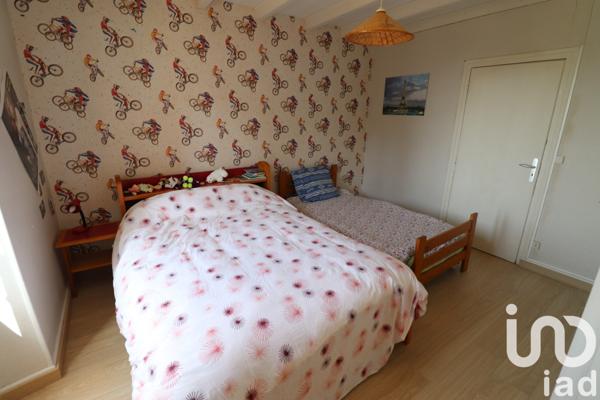 Maison à vendre 7 pièces 238 m² Montguyon