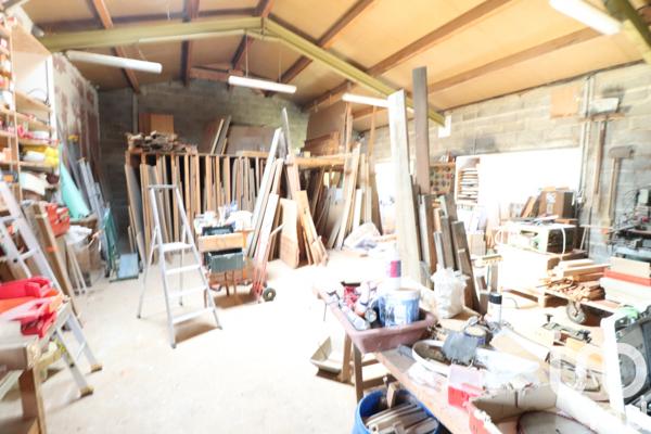 Maison à vendre 7 pièces 238 m² Montguyon