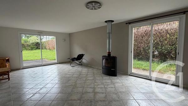 Maison à vendre  5 pièces - 131 m 2   PLOEREN  - 56