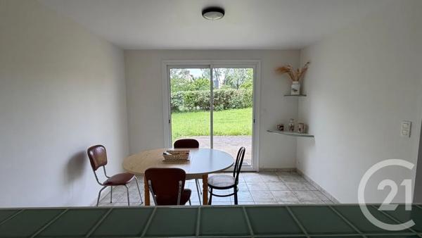 Maison à vendre  5 pièces - 131 m 2   PLOEREN  - 56