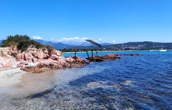 Élégante villa T5 neuve, proche Saint-Cyprien, entre mer et macquis