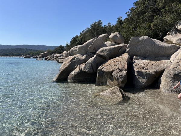 Élégante villa T5 neuve, proche Saint-Cyprien, entre mer et macquis