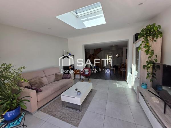 Maison d'environ 125 m² avec 4 chambres sur 338m²