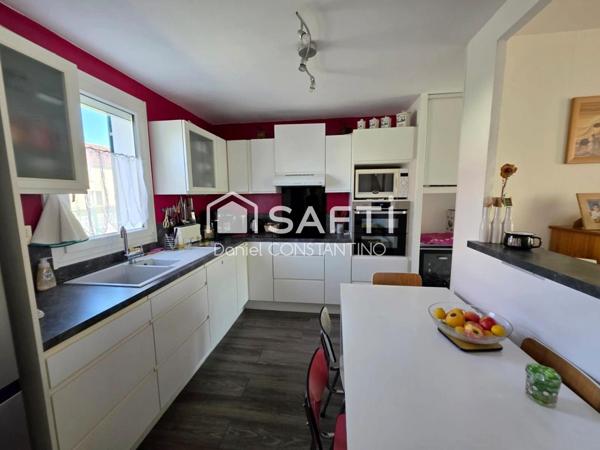 Maison d'environ 125 m² avec 4 chambres sur 338m²