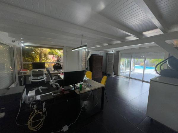 VILLA MOUDONG SUD T5+ bureau