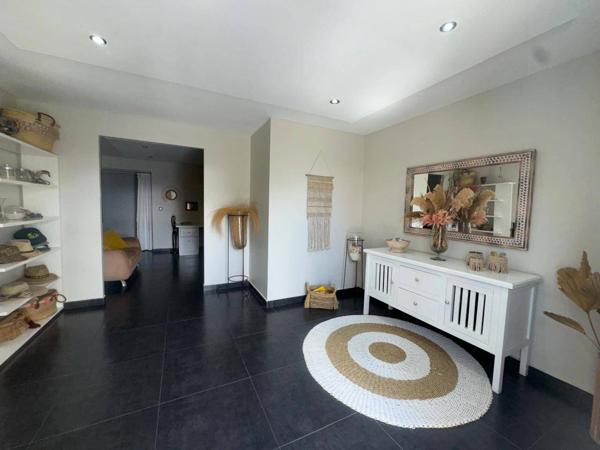 VILLA MOUDONG SUD T5+ bureau
