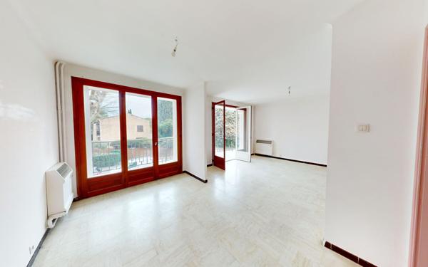 Appartement à vendre    3 pièces • 70,20 m2 Hyères