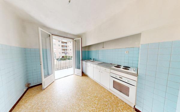 Appartement à vendre    3 pièces • 70,20 m2 Hyères