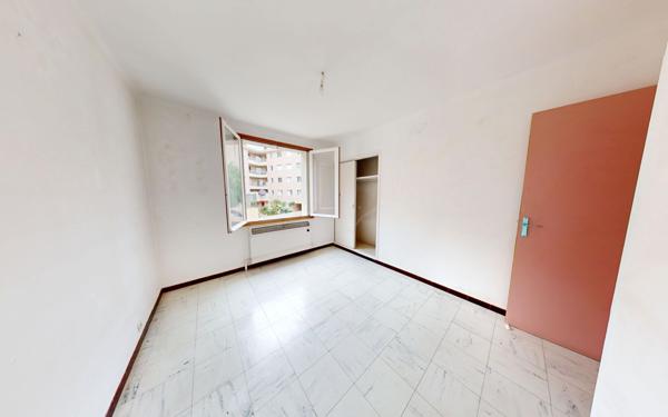 Appartement à vendre    3 pièces • 70,20 m2 Hyères