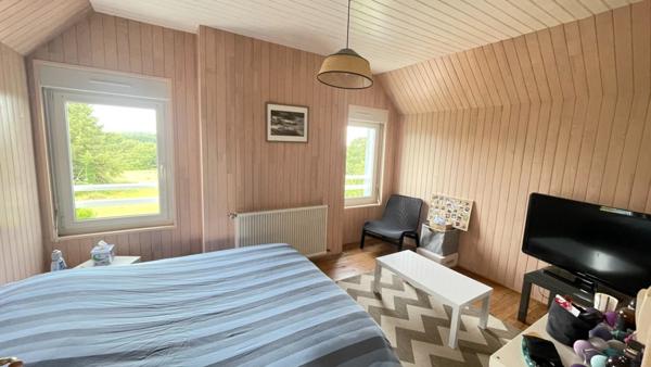 Maison à vendre 7 pièces proche LAC DE GUERLEDAN (22)