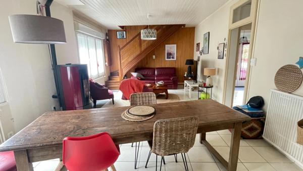 Maison à vendre 7 pièces proche LAC DE GUERLEDAN (22)