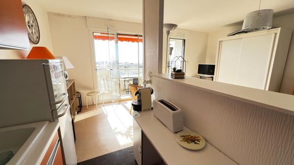 Appartement Royan 1 pièce rénové vue mer