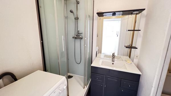 Appartement Royan 1 pièce rénové vue mer