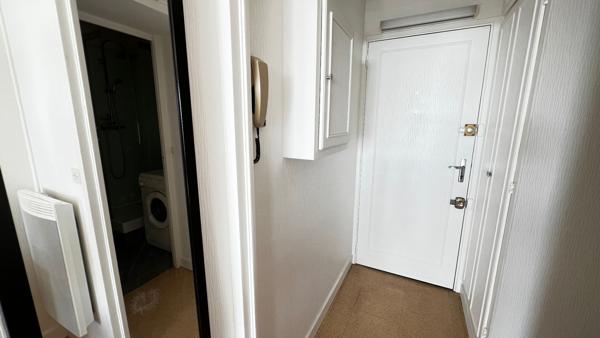 Appartement Royan 1 pièce rénové vue mer