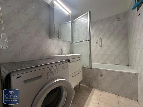 Appartement à louer 3 pièces 56.96m² Avignon (84000)