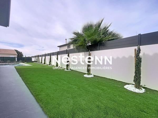 Bompas - Villa contemporaine de 191 m² , vue Canigou, 4 faces, garage, piscine Bali et finitions haut de gamme