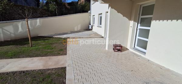 Location Appartement78,48 m² - 4 Pièces - BARAQUEVILLE (12160)