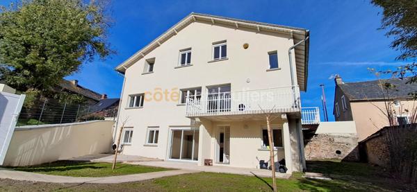 Location Appartement78,48 m² - 4 Pièces - BARAQUEVILLE (12160)