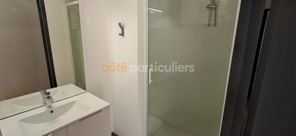 Location Appartement78,48 m² - 4 Pièces - BARAQUEVILLE (12160)