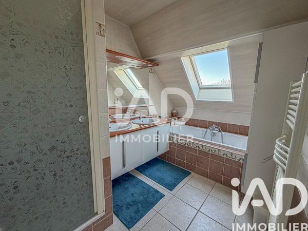 Maison à vendre 9 pièces 273 m² Pézarches