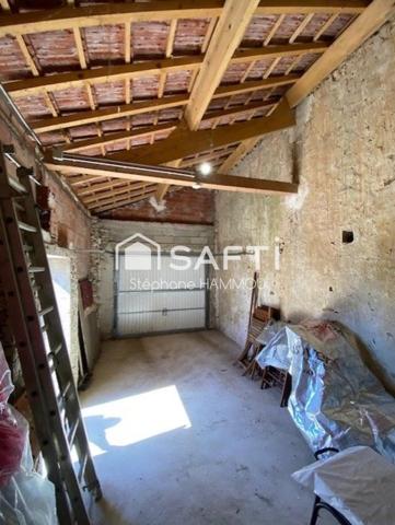 Maison de village sur un terrain clos de 1071 m²