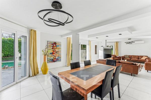 Maison d’architecte 220m2, terrain 1100m2, aux portes de Toulouse