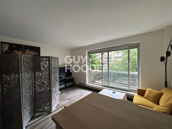 Appartement Paris 1 pièce(s) 27 m2