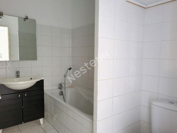 T2 + PARKING PRIVE - VIEUX VILLAGE VITROLLES