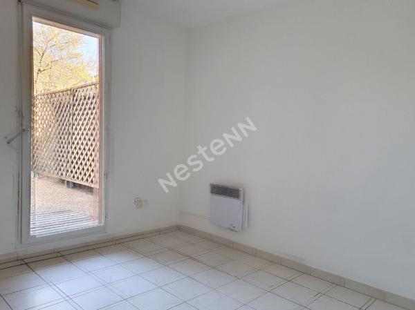 T2 + PARKING PRIVE - VIEUX VILLAGE VITROLLES