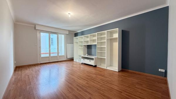 La Roche Sur Yon Appartement 3 pièce(s) 72.40 m²