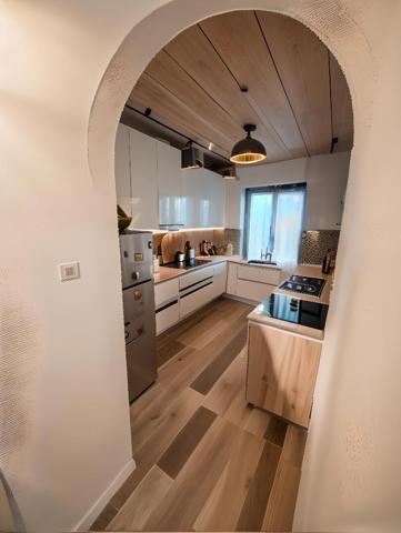 Charmante Maison à Vendre à Verdun Ciel - 5 pièces avec jardin !