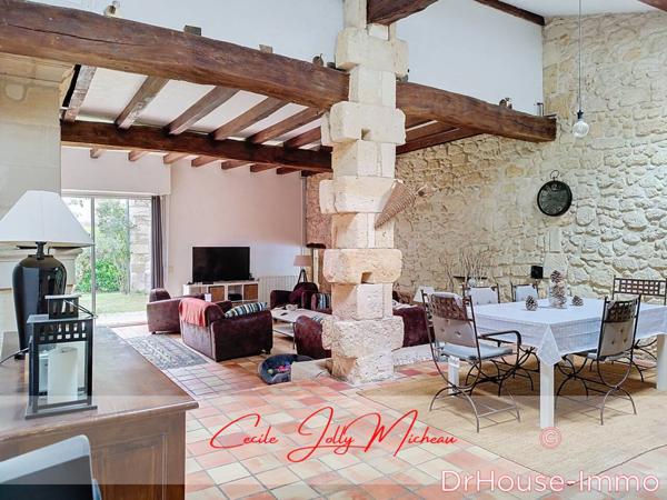 Maison à vendre 8 pièces de 245 m²