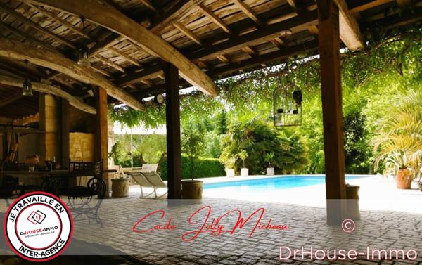 Maison à vendre 8 pièces de 245 m²