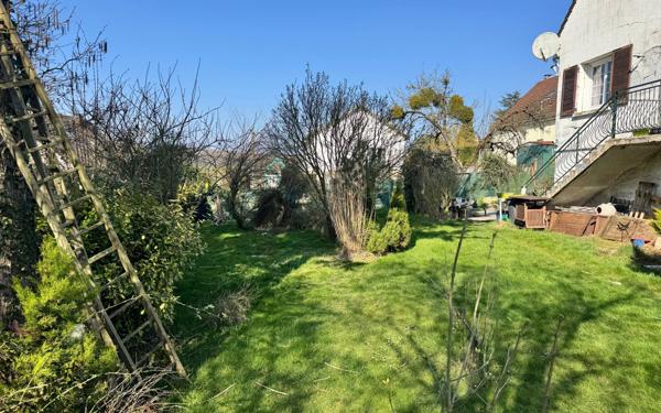 Maison à vendre    3 pièces • 75 m2 Chézy-sur-Marne