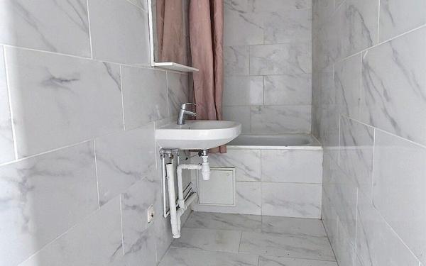 Appartement à vendre    2 pièces • 33,58 m2 Montreuil
