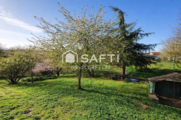 Maison de charme avec dépendances et grand terrain