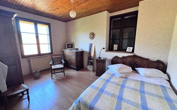 Maison à vendre    5 pièces •  Saint-Jean-en-Royans