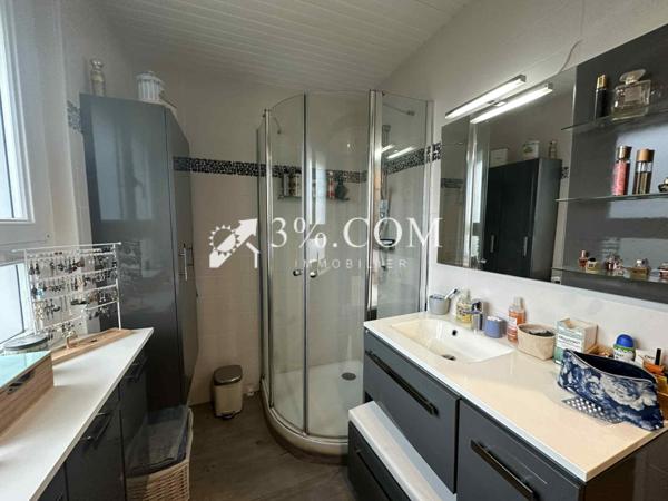 Maison 6 pièce(s) 3 chambre(s) 110 m²
