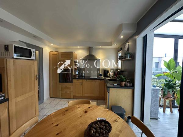 Maison 6 pièce(s) 3 chambre(s) 110 m²