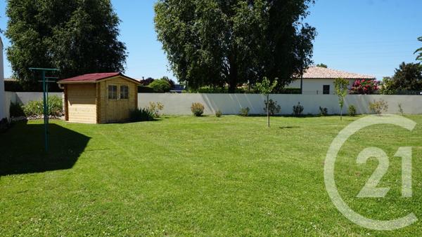 Maison à vendre  4 pièces - 82 m 2   SAUJON  - 17